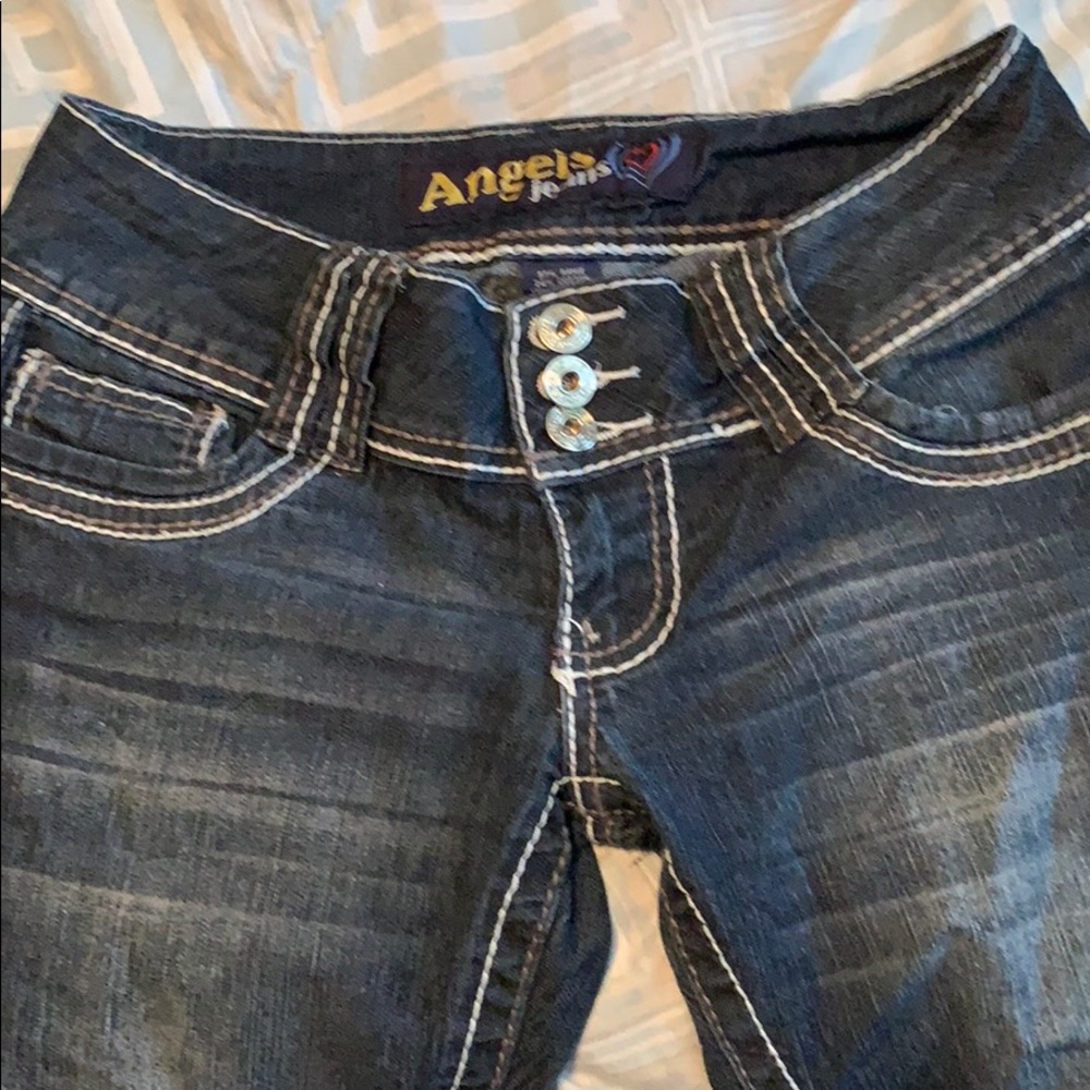 Capri pants